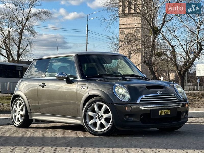 Хэтчбек MINI Cooper 2005 в Киеве