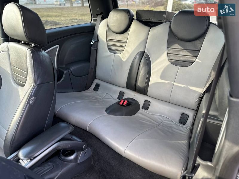 Хэтчбек MINI Cooper 2005 в Киеве