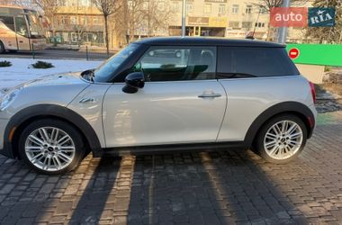 Хэтчбек MINI Cooper 2015 в Киеве