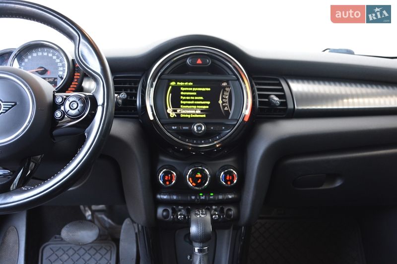 Хэтчбек MINI Cooper 2016 в Киеве