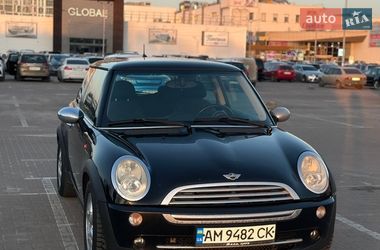 Хетчбек MINI Cooper 2004 в Житомирі