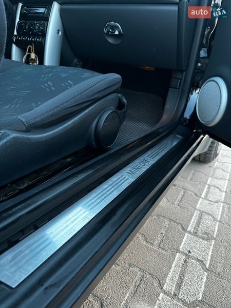 Хетчбек MINI Cooper 2004 в Житомирі