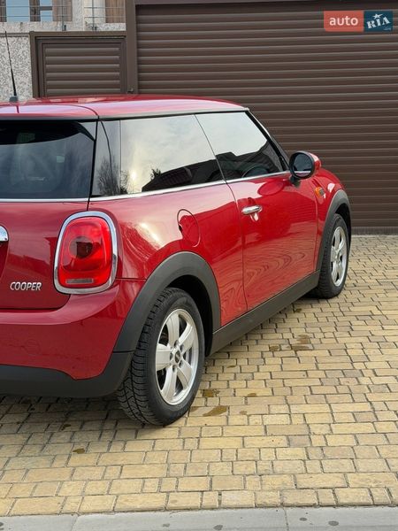 Хэтчбек MINI Cooper 2017 в Одессе