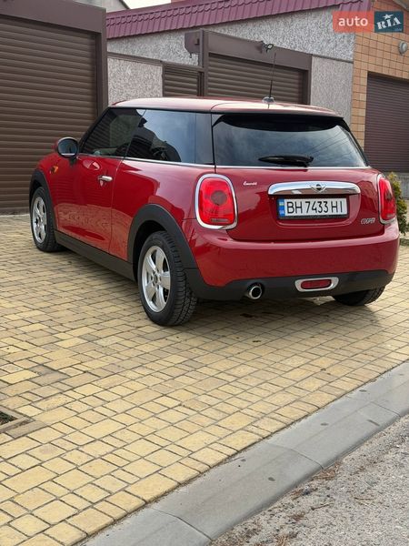 Хэтчбек MINI Cooper 2017 в Одессе