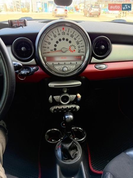 Хэтчбек MINI Cooper 2007 в Киеве