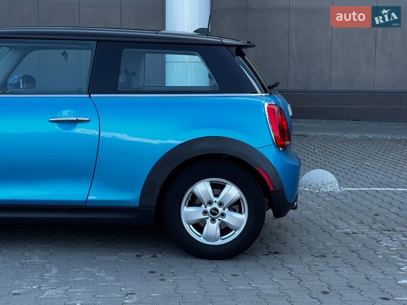 Хэтчбек MINI Cooper 2015 в Киеве