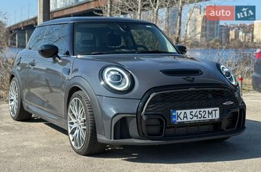 Хэтчбек MINI Cooper 2019 в Киеве