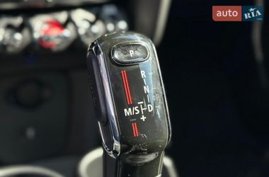 Хэтчбек MINI Cooper 2019 в Киеве