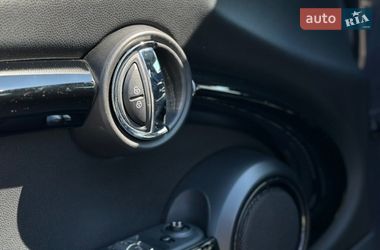 Хэтчбек MINI Cooper 2019 в Киеве