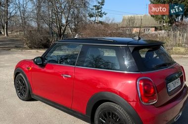 Хэтчбек MINI Cooper 2016 в Полтаве