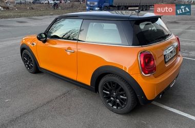 Хэтчбек MINI Cooper 2016 в Киеве