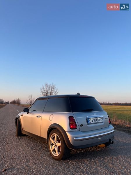 Хетчбек MINI Cooper 2003 в Богуславі