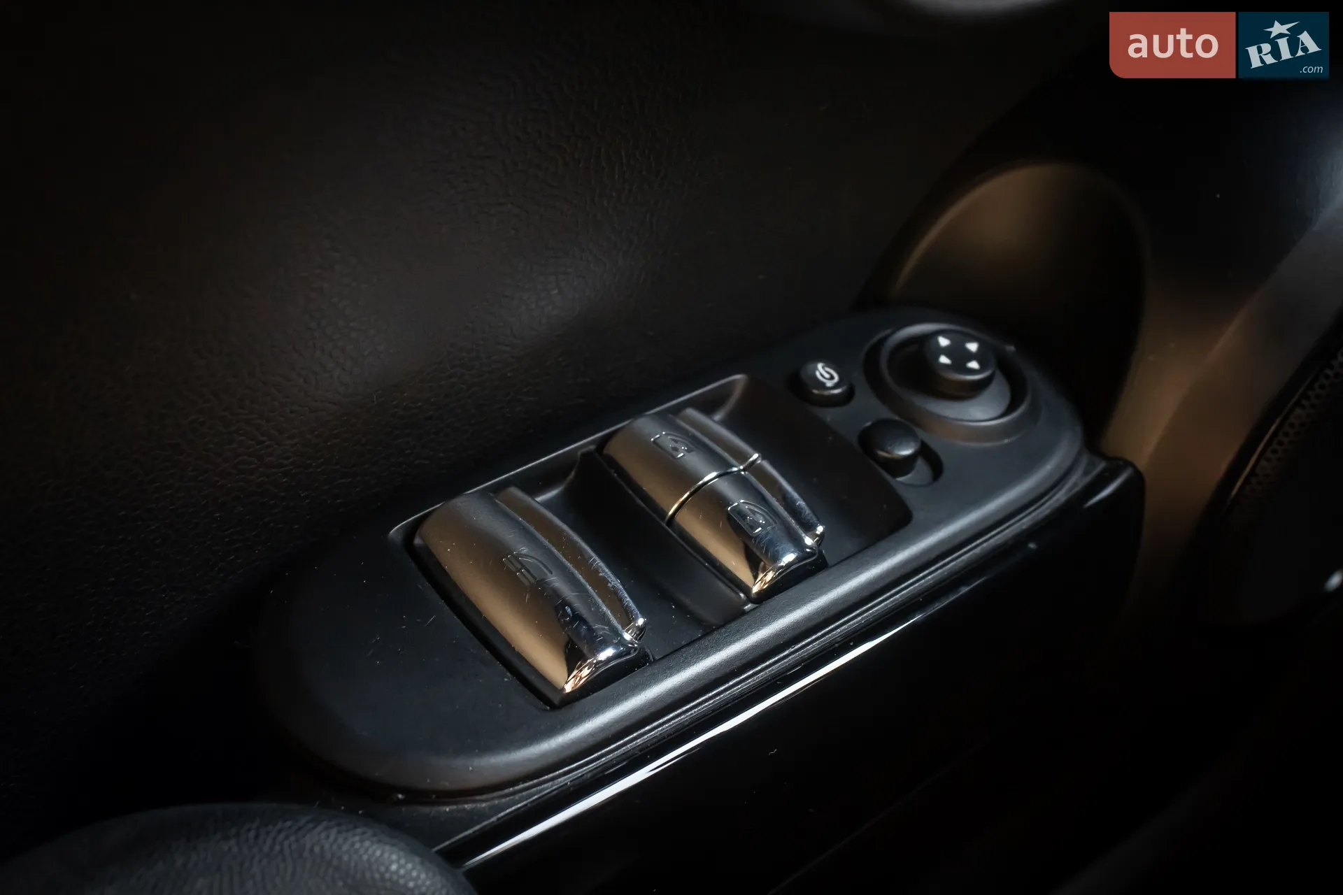 2016 MINI Cooper - мініатюра 32