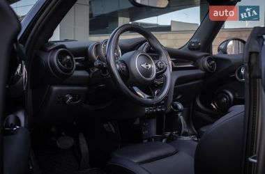 Хетчбек MINI Cooper 2016 в Києві фото 14 Хетчбек MINI Cooper 2016 в Києві