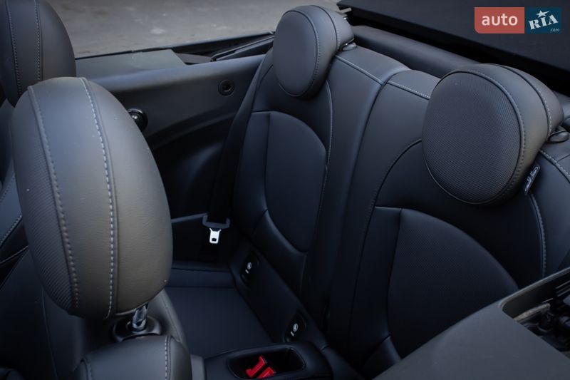 Хэтчбек MINI Cooper 2016 в Киеве