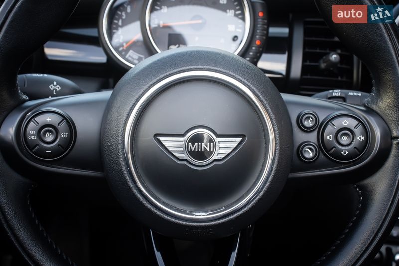 Хетчбек MINI Cooper 2016 в Києві фото 20 Хетчбек MINI Cooper 2016 в Києві