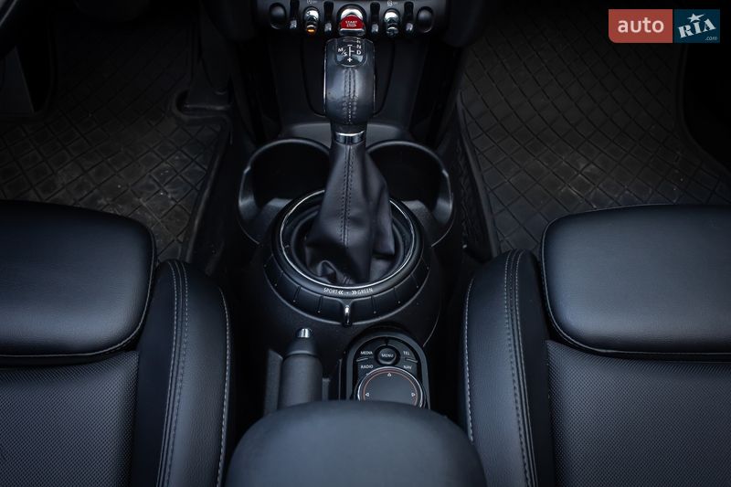 Хетчбек MINI Cooper 2016 в Києві фото 25 Хетчбек MINI Cooper 2016 в Києві