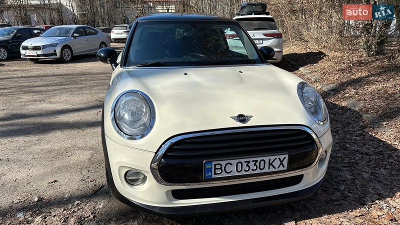 Хетчбек MINI Cooper 2016 в Львові