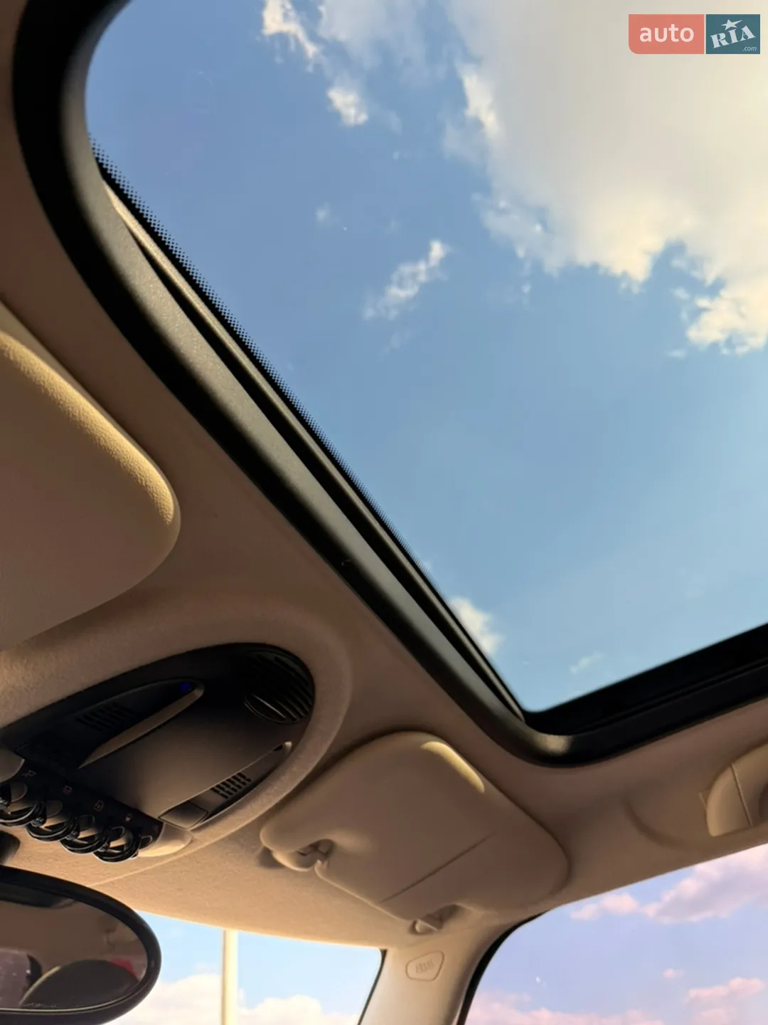 2011 MINI Cooper - мініатюра 8