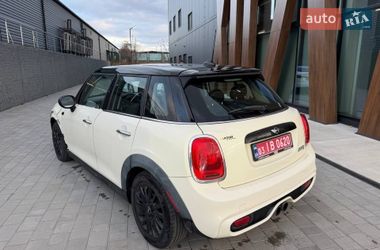 Хэтчбек MINI Cooper 2015 в Луцке