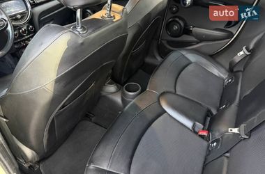 Хэтчбек MINI Cooper 2015 в Луцке