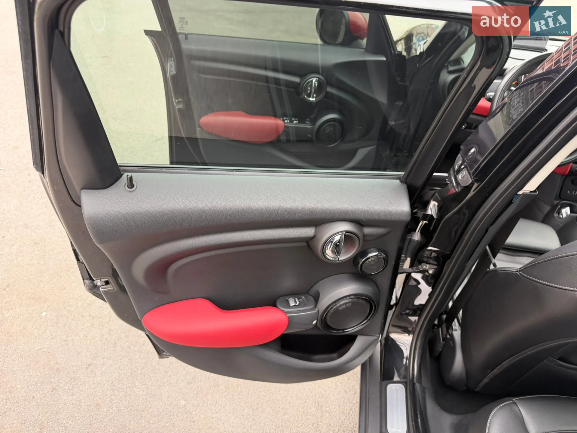2016 MINI Cooper - мініатюра 8