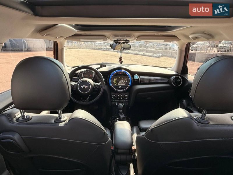 Хэтчбек MINI Cooper 2014 в Киеве