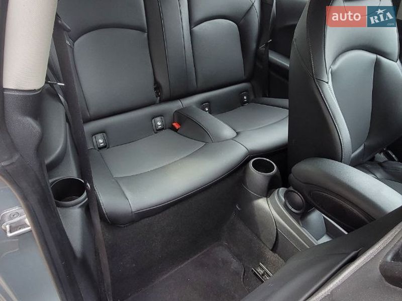 Хэтчбек MINI Cooper 2021 в Киеве