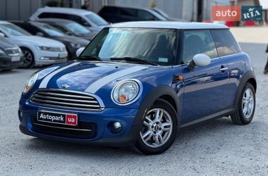 Хэтчбек MINI Cooper 2013 в Львове