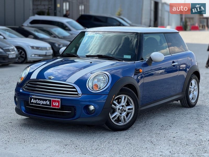 Хэтчбек MINI Cooper 2013 в Львове фото Хэтчбек MINI Cooper 2013 в Львове