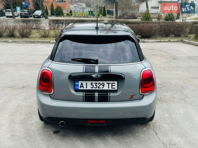Хэтчбек MINI Cooper 2016 в Броварах