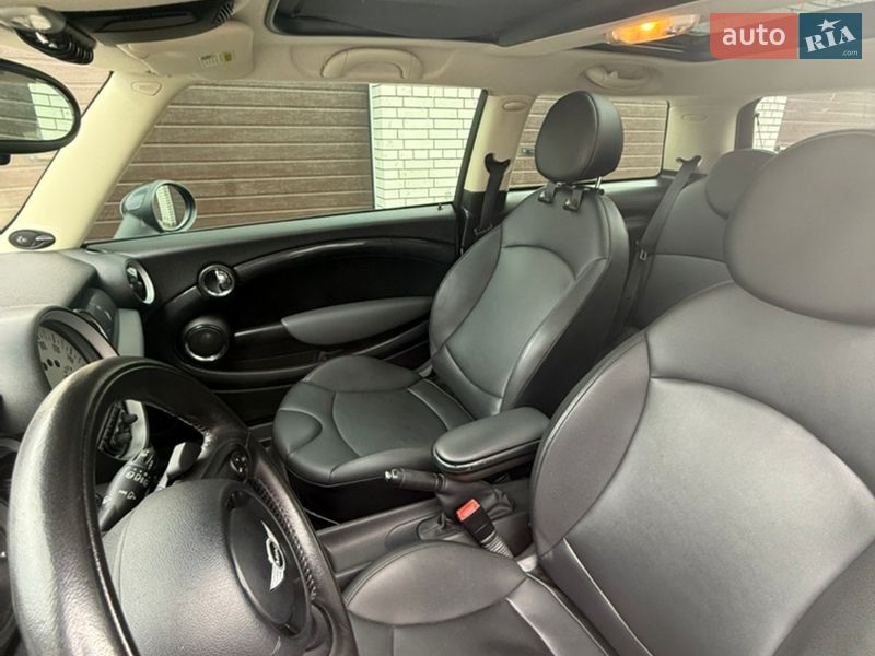 Хэтчбек MINI Cooper 2011 в Ирпене фото 5 Хэтчбек MINI Cooper 2011 в Ирпене