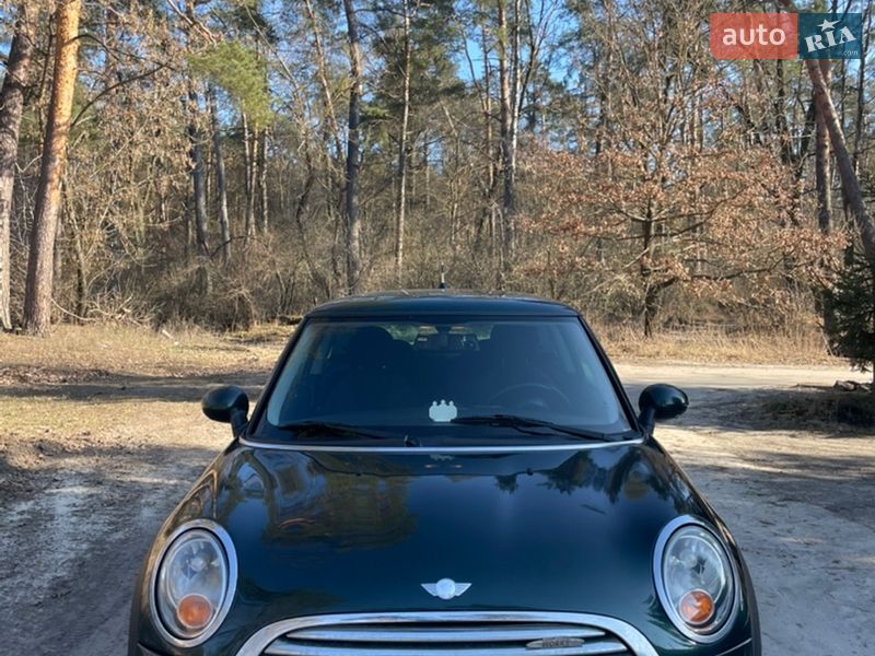 Хетчбек MINI Cooper 2010 в Ірпені фото Хетчбек MINI Cooper 2010 в Ірпені
