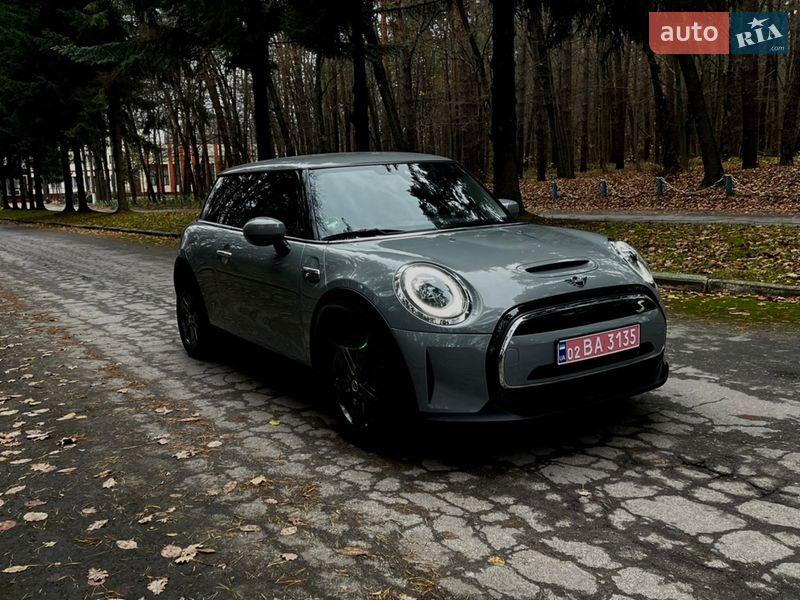 Хэтчбек MINI Cooper 2022 в Виннице