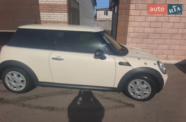 Хетчбек MINI Cooper 2010 в Києві