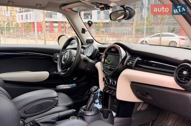 Хэтчбек MINI Cooper 2017 в Киеве
