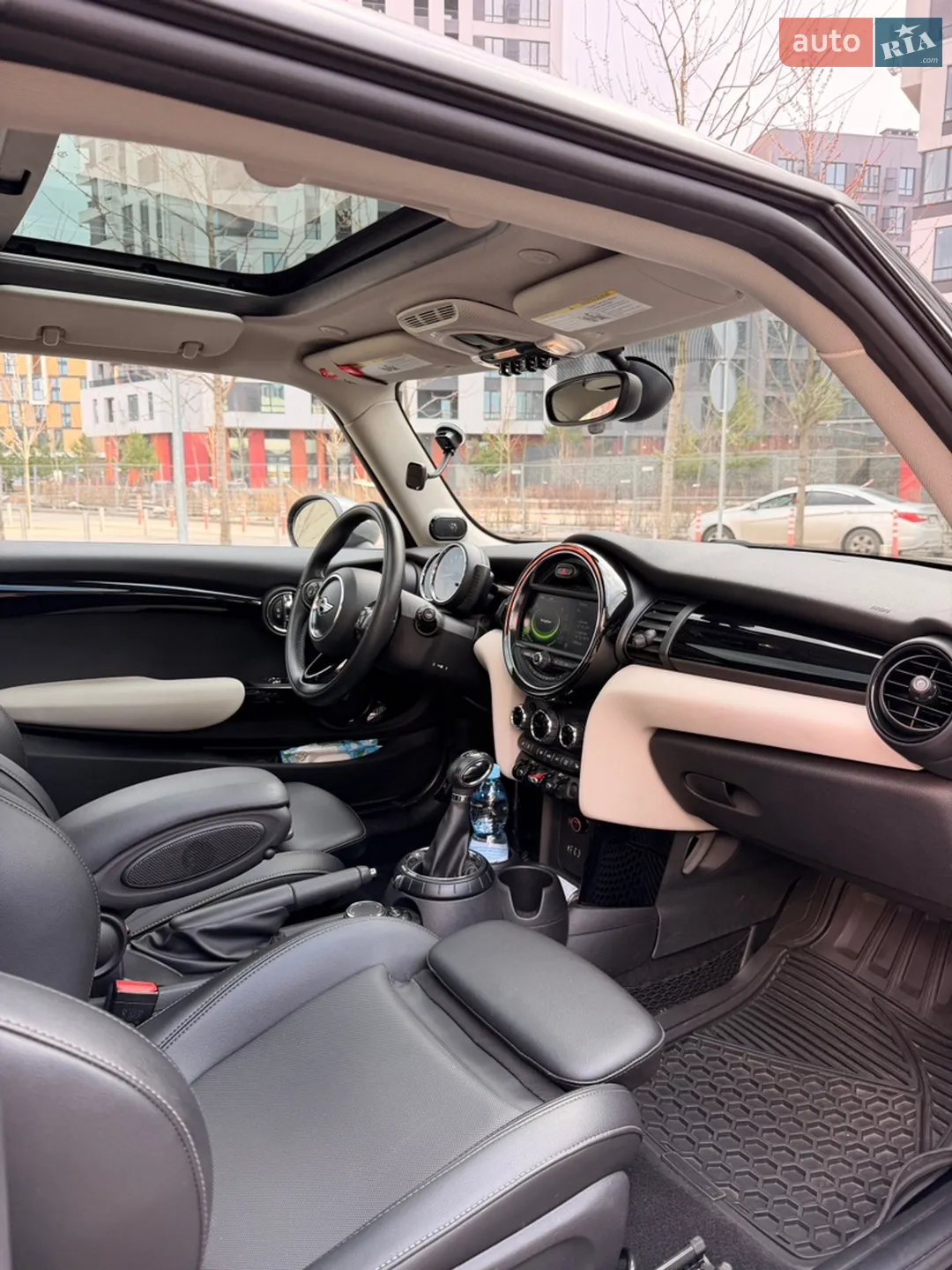 2017 MINI Cooper - мініатюра 9