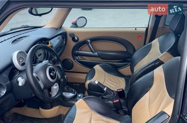 Хетчбек MINI Cooper 2004 в Києві