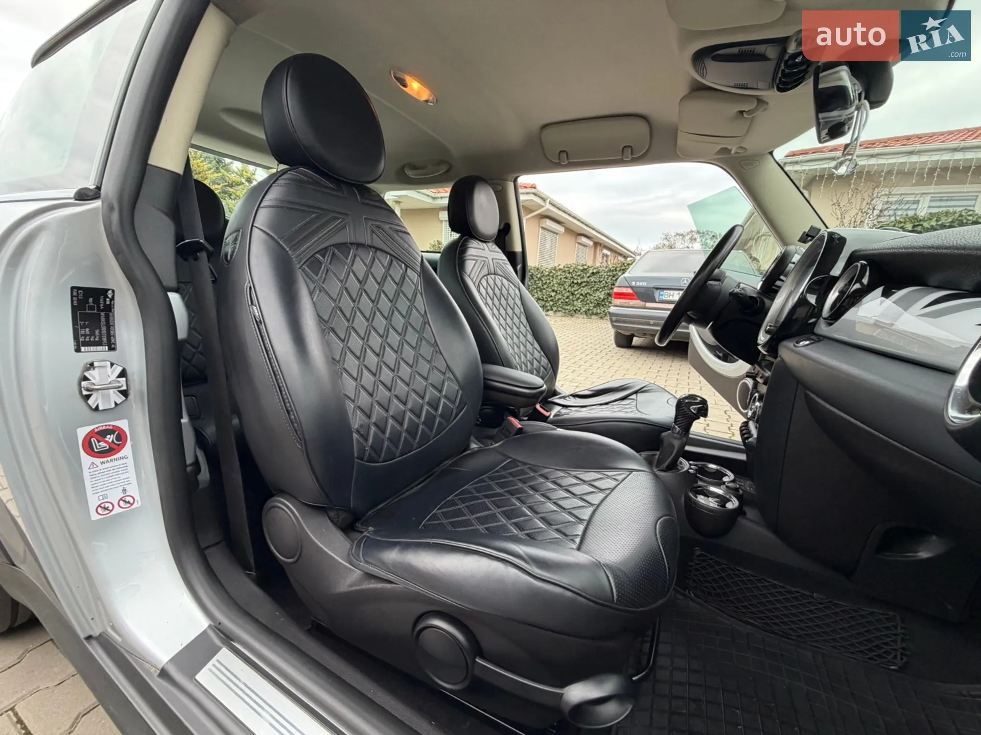2010 MINI Cooper - мініатюра 28