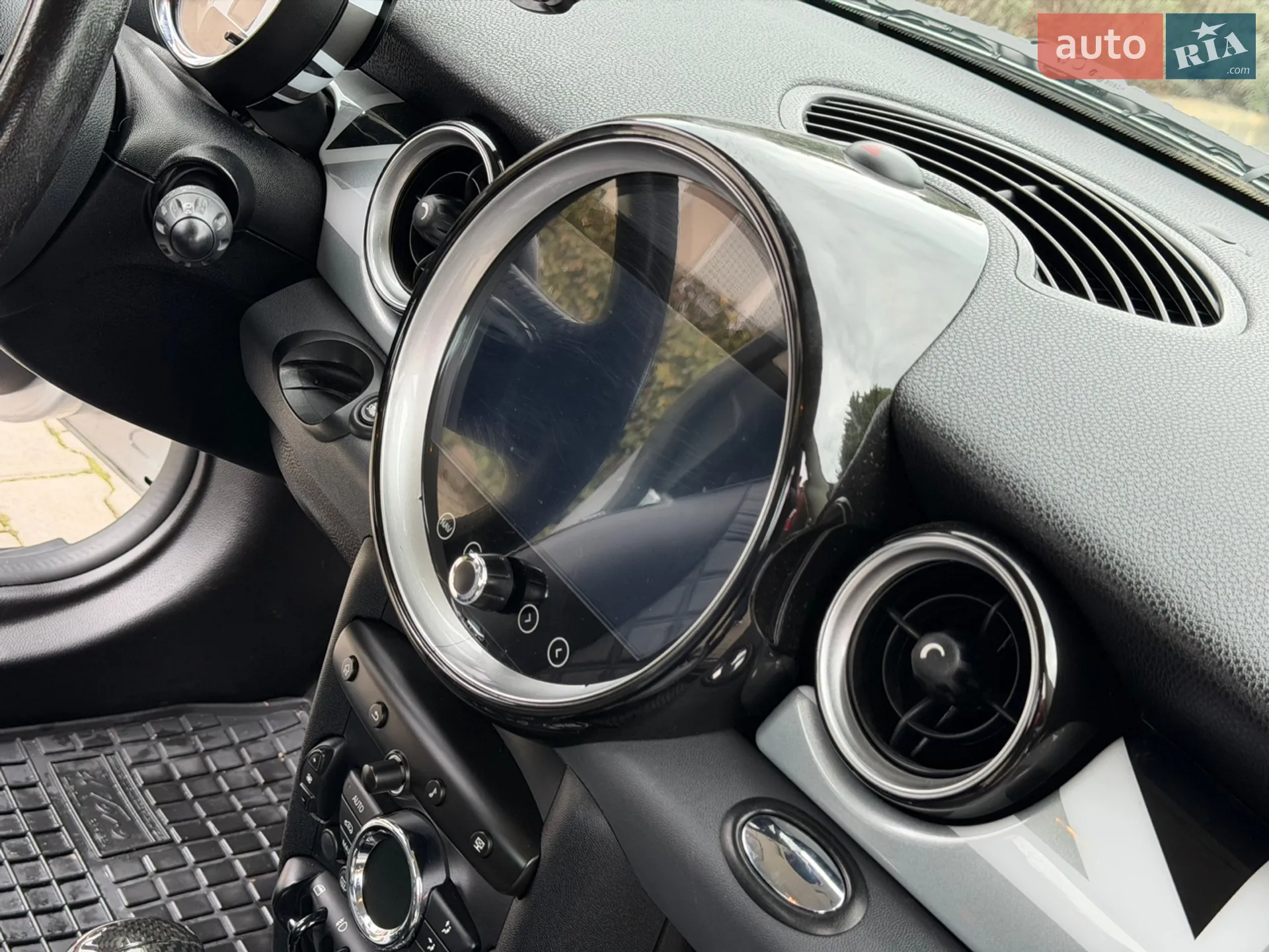 2010 MINI Cooper - мініатюра 37