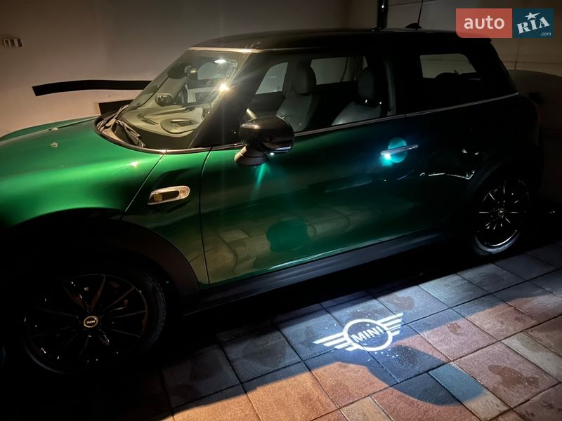 Хэтчбек MINI Cooper 2020 в Львове