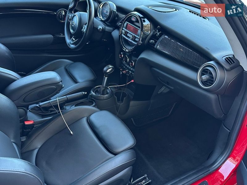 Хэтчбек MINI Cooper 2014 в Киеве