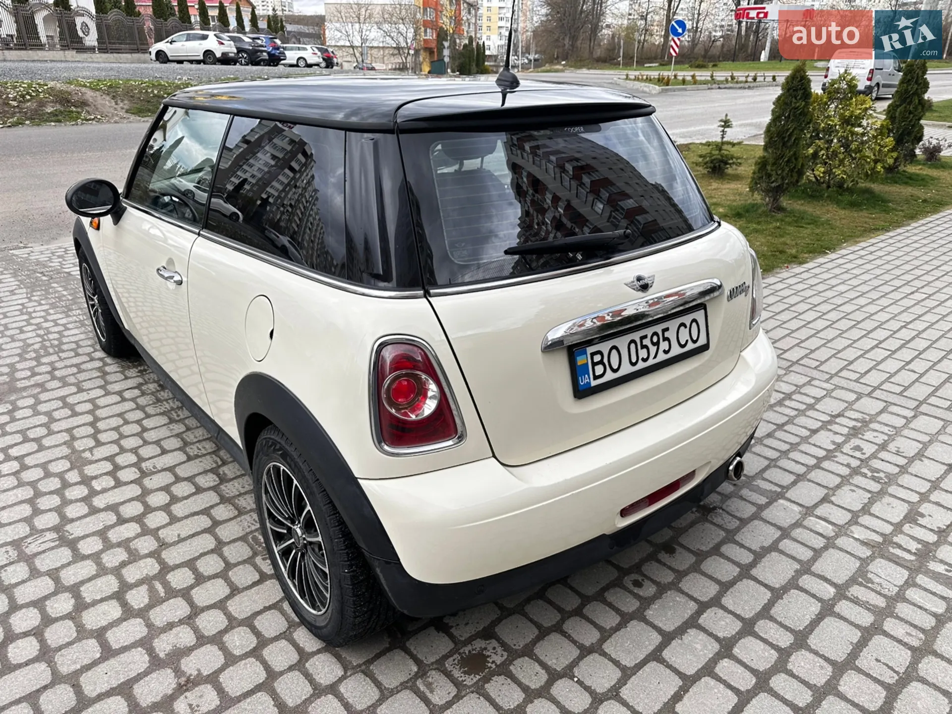 2012 MINI Cooper - мініатюра 31