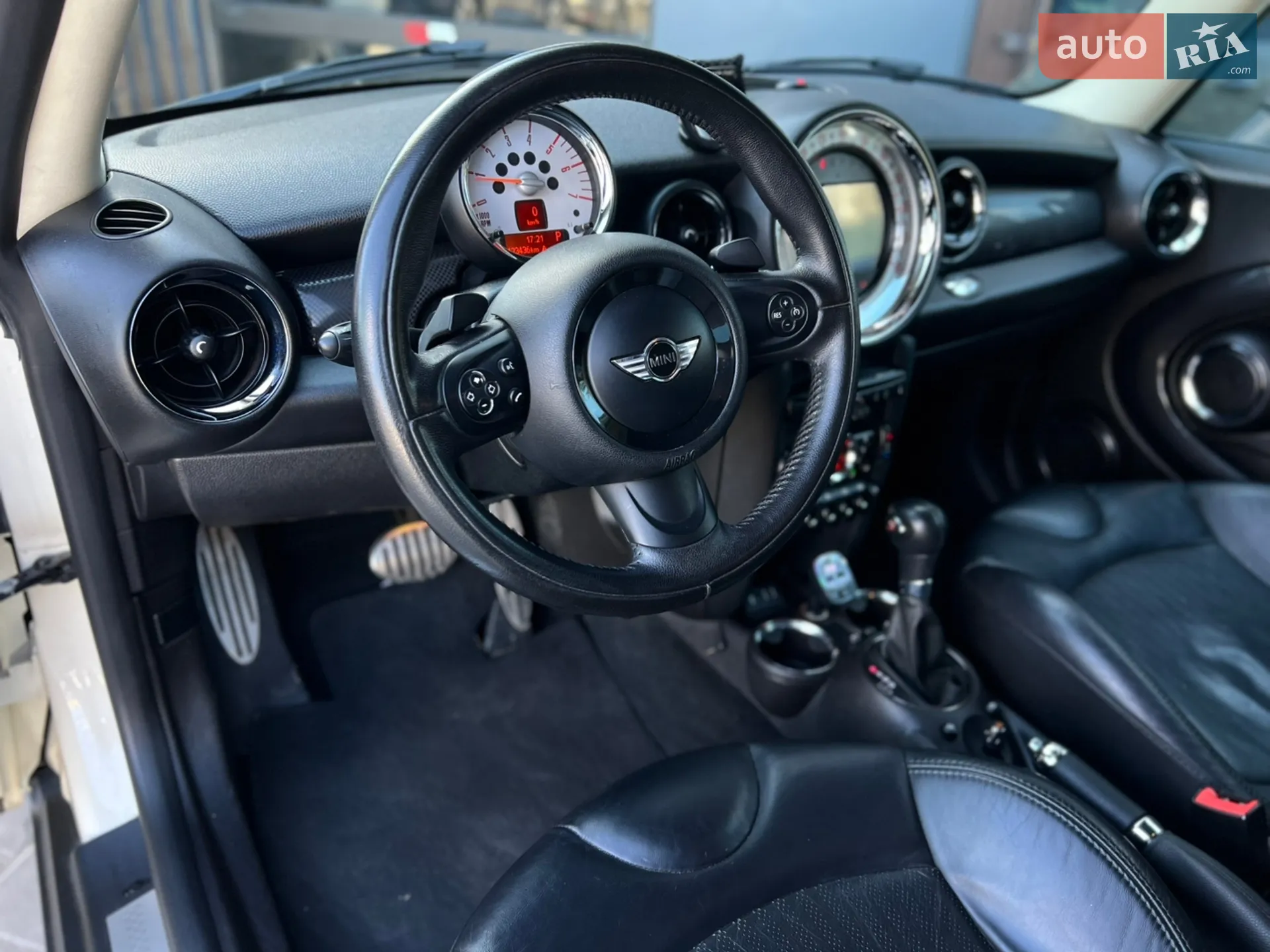 2013 MINI Cooper - мініатюра 9
