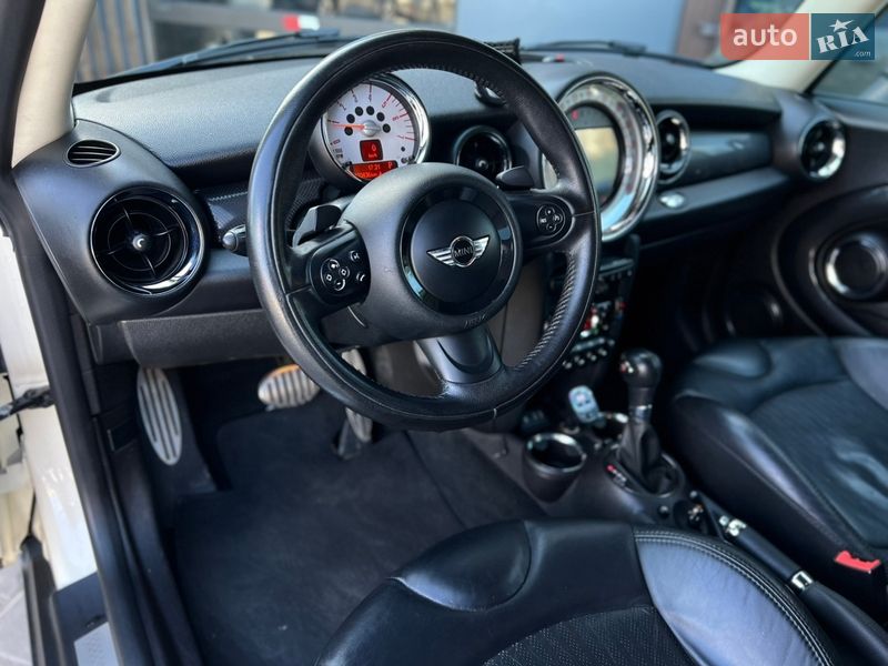 Хэтчбек MINI Cooper 2013 в Одессе