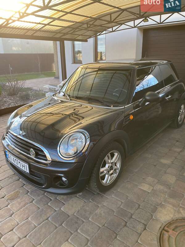 Хэтчбек MINI Cooper 2013 в Киеве фото 2 Хэтчбек MINI Cooper 2013 в Киеве