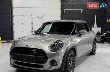 Хэтчбек MINI Cooper 2019 в Кременчуге