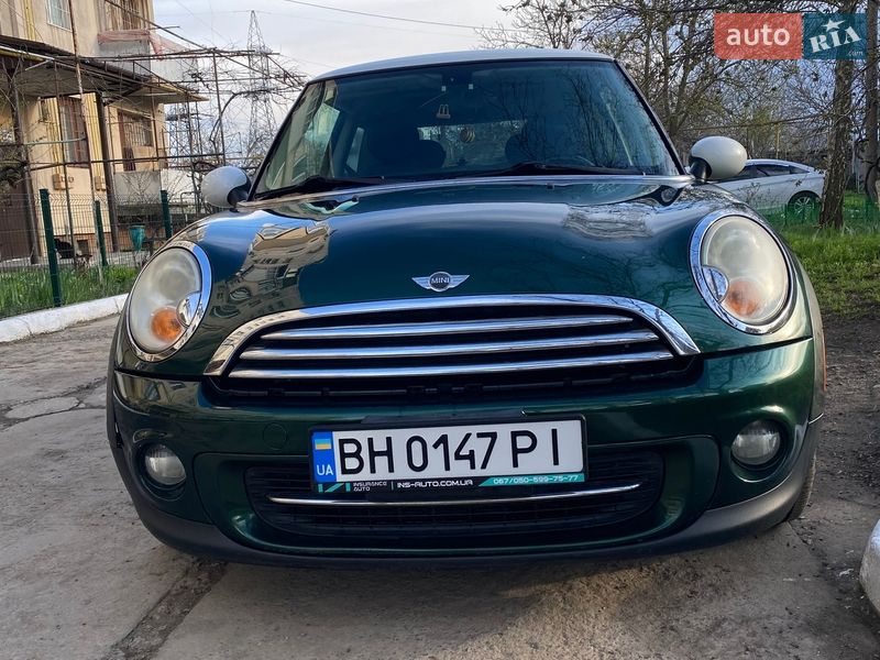 Хэтчбек MINI Cooper 2010 в Одессе фото Хэтчбек MINI Cooper 2010 в Одессе
