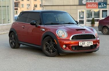 Хэтчбек MINI Cooper 2013 в Киеве