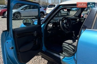 Хетчбек MINI Cooper 2017 в Черкасах